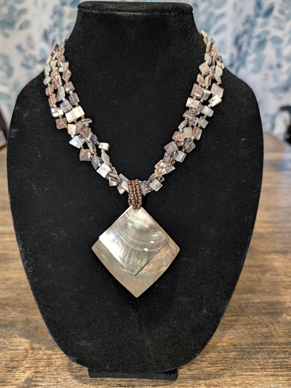Multi-Strand Mother of Pearl Square Pendant Necklace - Brown & Iridescent